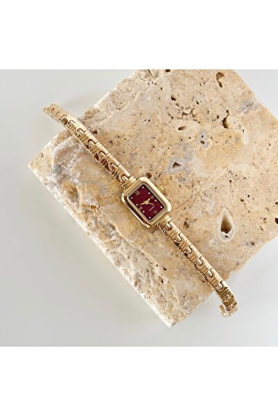 Vesce Atelier Ryen Gold Saat Bordo Translates to Ryen Gold Saat Bordo.