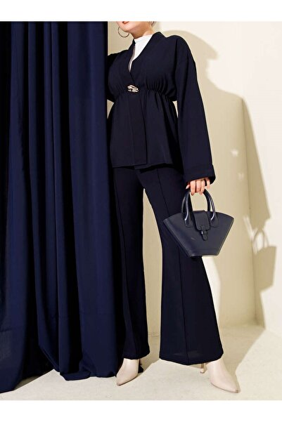 Burcia Double Set with Elastic Bell and Gold Accessories