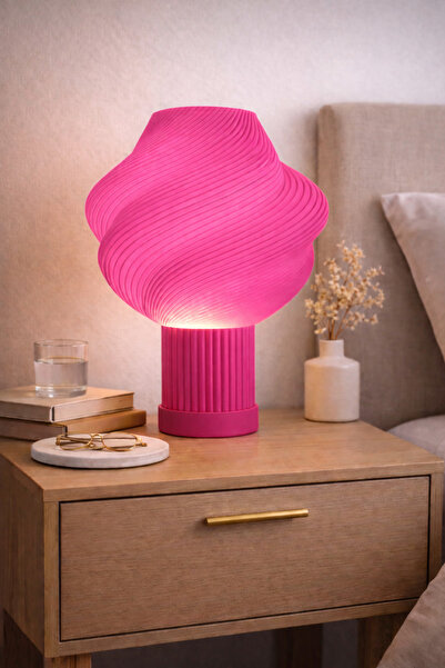 Vescarri Decorative Table Lamp – Modern Design Ambient Lighting - 17 cm