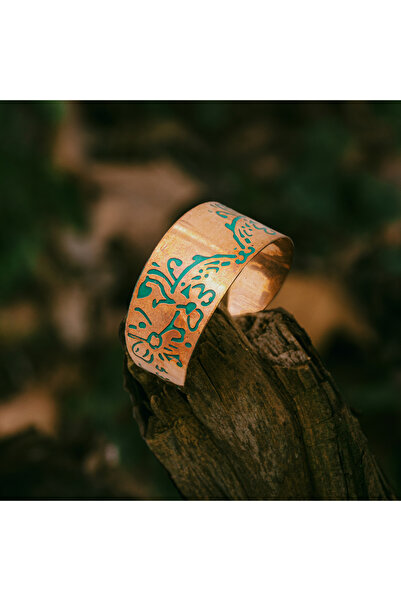 ARANA Simbolul brățării de cupru