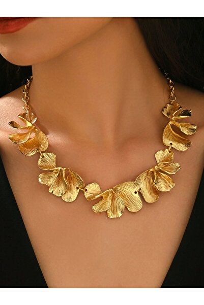 Take Two By Styli Women Gold Floral Statement Necklace