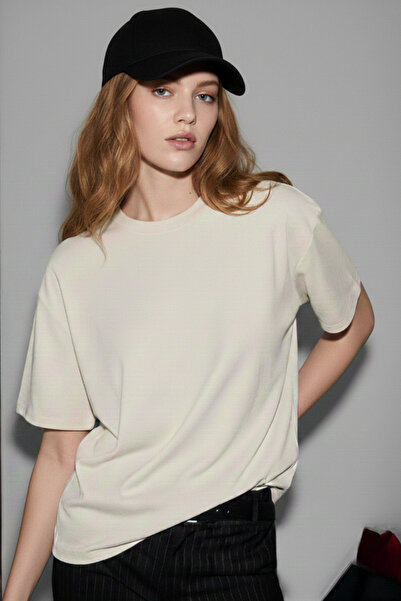 Softandbasic Women's 100% Organic Cotton Oversize Fit Basic Round Neck T-Shirt