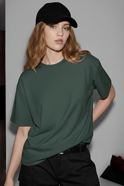 Softandbasic Women's 100% Organic Cotton Oversize Fit Basic Round Neck T-Shirt