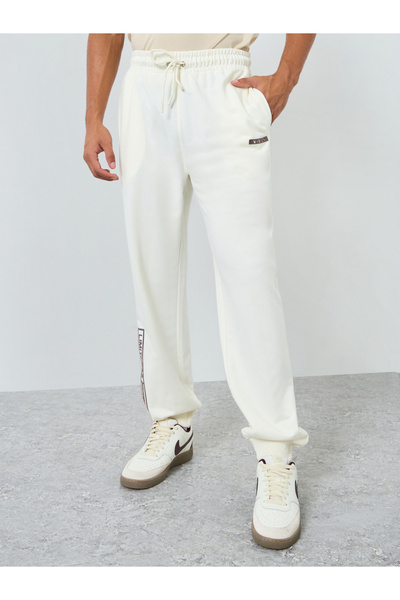 Styli Relaxed Side Print Terry Joggers