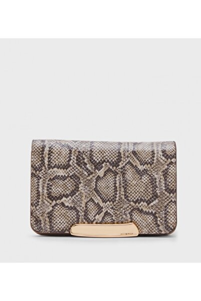 Anne Klein محفظة ثنائية الطي بنقشة جلد الثعبان
