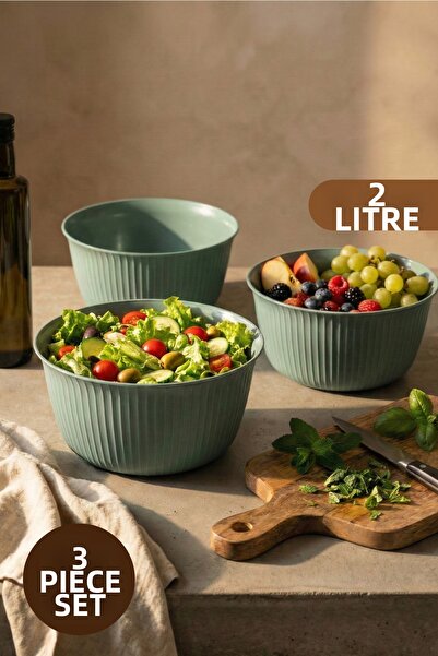 Vienev 3-Piece 2 Liter Plastic Mixing and Storage Bowl Set Green