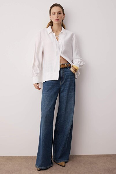 Trendyol Collection Nachhaltiges weißes Boho-Modal-Hemd mit Schnürdetail in Ü...