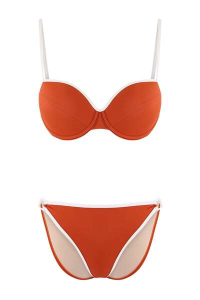 Trendyol Collection Σετ μπικίνι με κανονική μέση Balconette με πλακάκια TBESS...