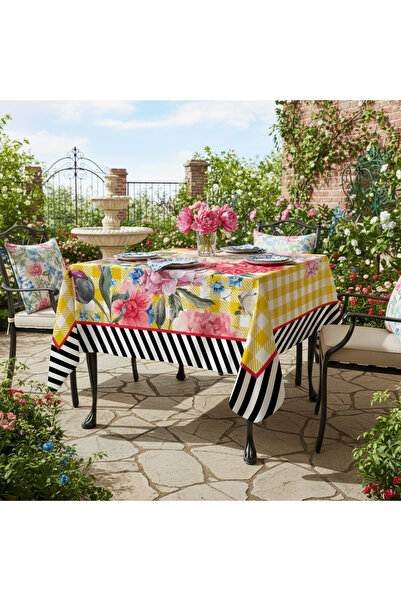 Helen George Virginia Masa Örtüsü