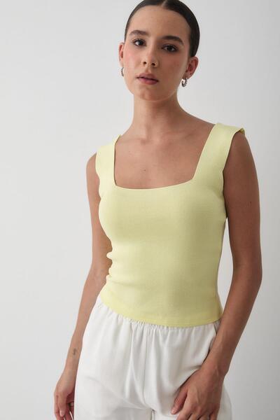 JASTE Kadın Kolsuz Kalın Askılı Kare Yaka Triko Atlet