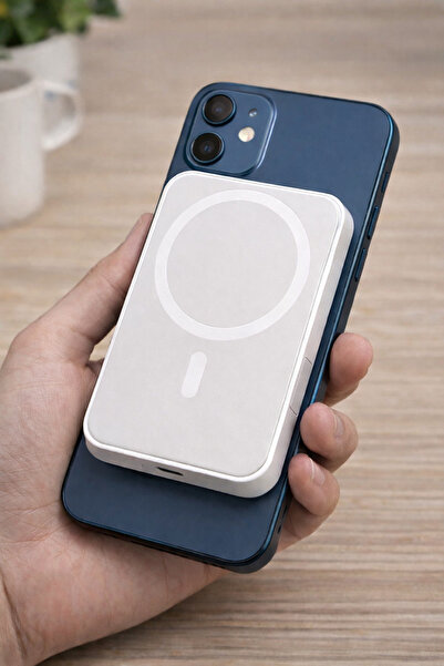 Generic MagSafe Uyumlu Manyetik Powerbank Kablosuz Şarj Aleti