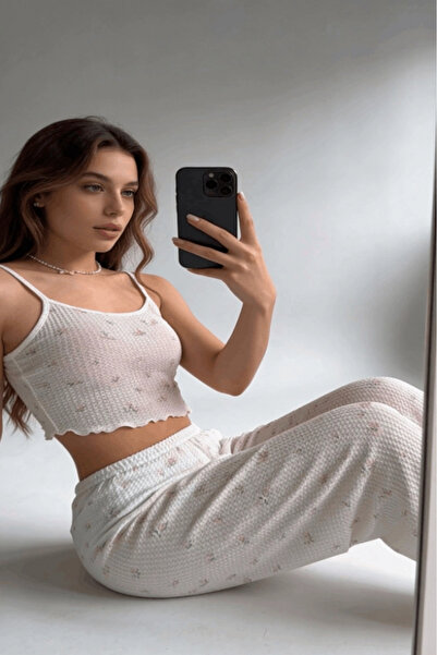 Gece İncisi Σετ πιτζάμες μωβ Floral Strap