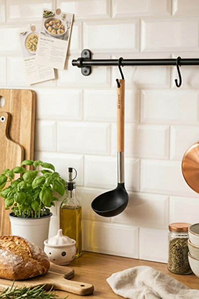 adresiburasi Alpina Wooden Handle Serving Ladle -31.5 Cm. Black