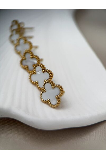 Luseda Gold Beyaz Renk Kararmaz Çelik Yonca Küpe