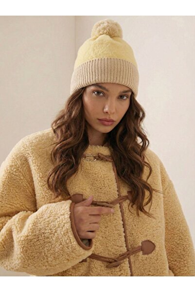 keily. Plush Detailed Winter Pompom Women's Beanie