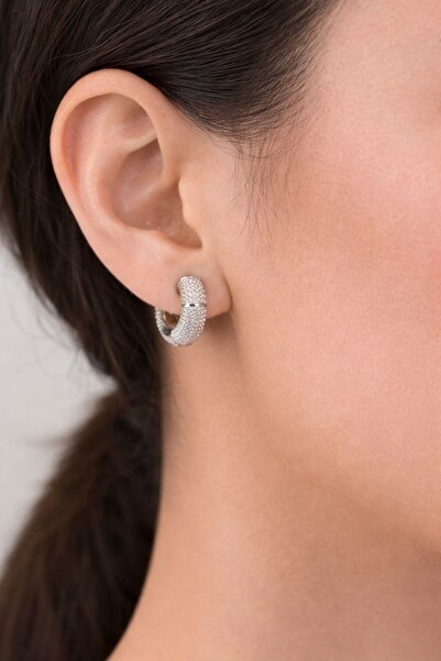 BY YASİN TOPÇU 🤍   أقراط دائرية صغيرة ذات ملمس فضي لامع 🤍