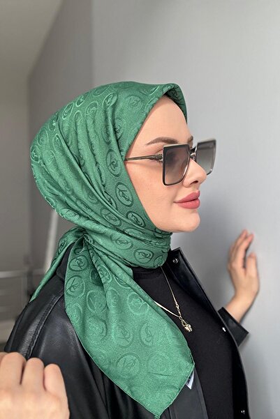 Byedauzunlar وشاح جاكار حريري من YLS بلون الزمرد