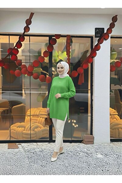 Gioni Pistachio Green Crew Neck Mercerized Loose Knitwear Tunic