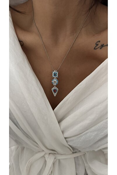 Theory Jewelry قلادة فضية بثلاثة تماثيل