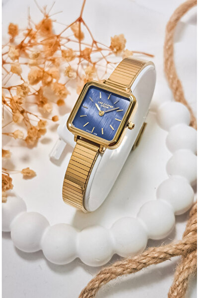 Lee Cooper LC08138 ساعة يد نسائية ذات تصميم بسيط ومقاومة للماء 3 ATM
