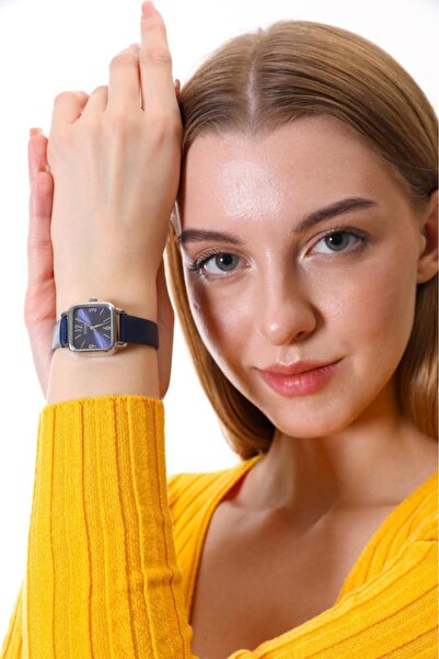 OQQO Gunhild Silver Case Navy Blue Cord Women's Wristwatch
