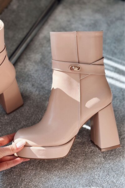 I Love Shoes حذاء نسائي من Xeniar مصنوع من الجلد غير اللامع وكعب عالي وسحاب و...