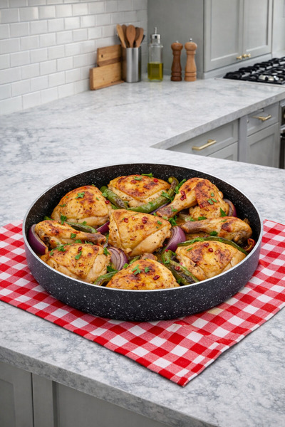 MEŞELER صينية فرن جرانيت 28 سم لون أسود (1 قطعة)