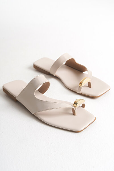 Liza Shoes شبشب نسائي يومي بإبزيم على شكل إبهام من TASHA A012-K280