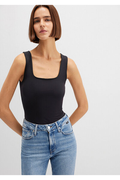 Mavi Square Collar Black Polyamide Undershirt Fitted / Fitted Cut 1613498-900