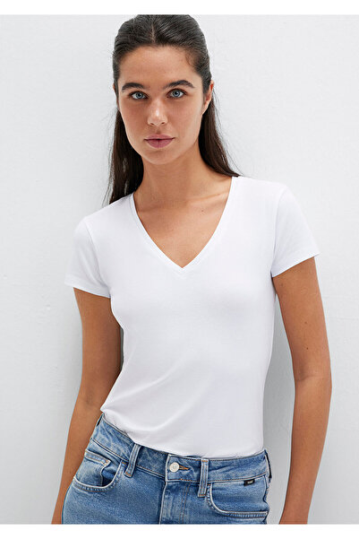 Mavi Biele strečové tričko s výstrihom do V – vypasovaný strih162769-620