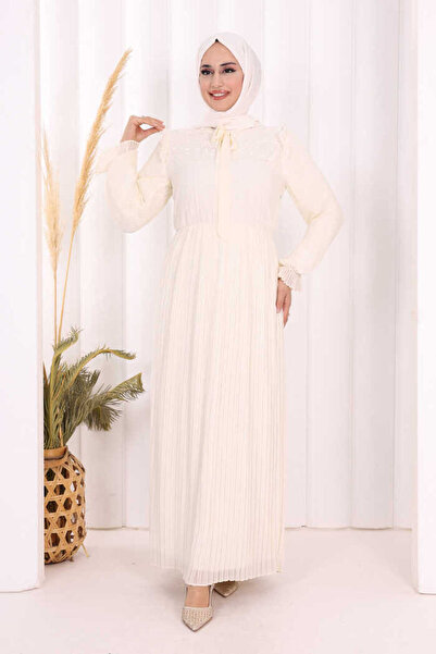 Bym Fashion Piliseli Omuz Kısmı Dantel Görünümlü Yaka Detay Elbise 3726 Ekru