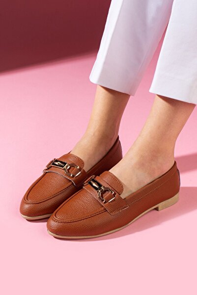 FUGA MODA Лусия Визон Златна верижка Аксесоаризирани мокасини Плоски обувки