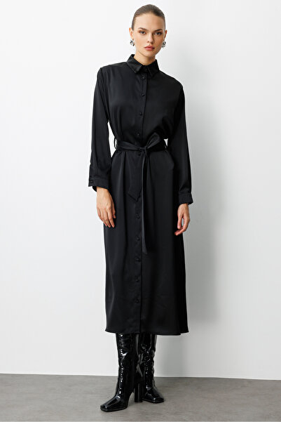 Mizalle Siyah Saten Maksi Gömlek Elbise