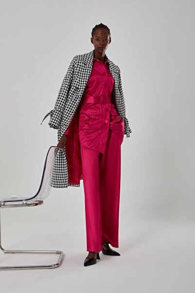 Mizalle Saten Dökümlü Fuşya Pantolon