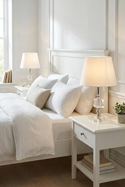 AbajurAksesuar عاكس الضوء الكريستالي الفضي المزدوج من Akife باللون الأبيض