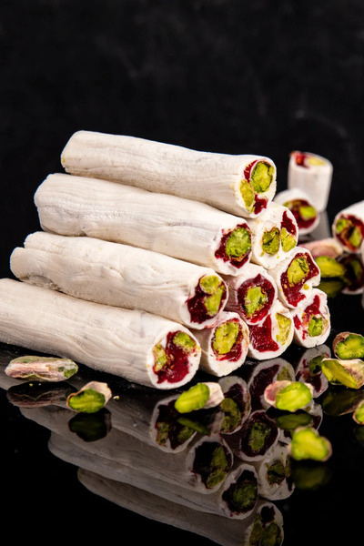 ANTEP FABRİKASI Sütlü Antep Fıstıklı Fitil Lokum 250 g