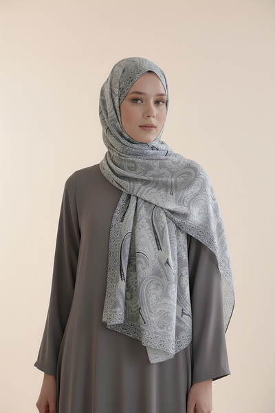 Glamouria تصميم شال حريري