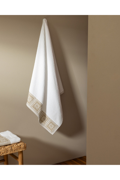 Madame Coco Zeste 100% Cotton Bath Towel - White/Beige
