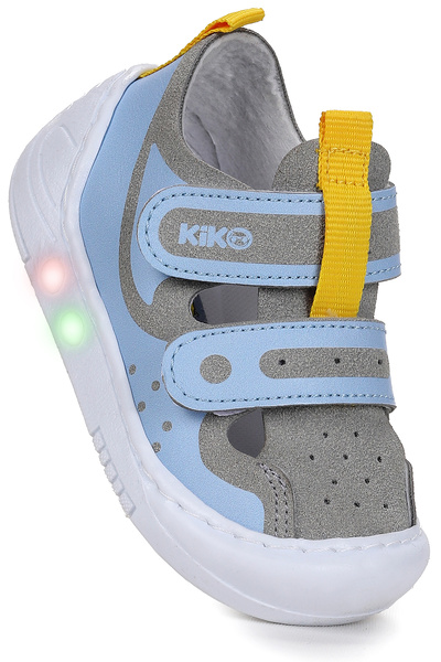 Kiko Kids أحذية رياضية مضيئة للأطفال الأولاد من نيرا كيرتلي