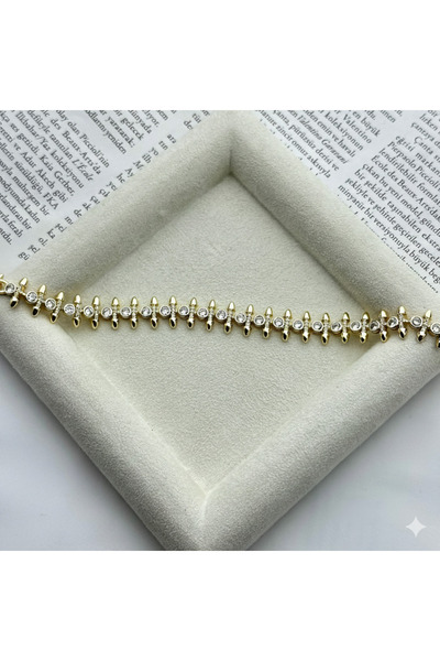 merre Collection Yuvarlak Taşlı Tasarım Bileklik