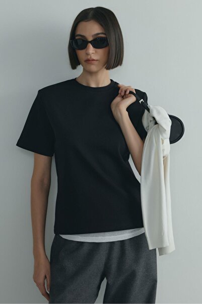Suud Collection Black Nolan Shoulder Pad T-Shirt