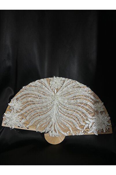 Bridal Luxe Allegra Lux + Design Bridal Fan