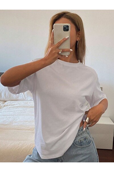 Mormido Women's Basic Oversized T-Shirt Crew Neck Tok Fabric Daily Office Use