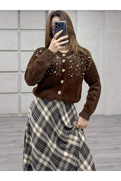 Coral Göğsü İnci Ve Taşlı Peluş Hırka 7584 Kahve