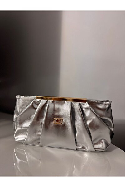By-Kuss Aurora Silver Evening Bag