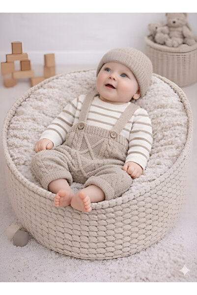 Mihrumay Bebek ve Çocuk Triko Kazak Bere Salopet 3'lü Takım