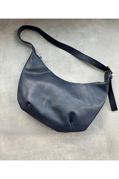 Larolina Women's Shoulder Bag with Long Strap Detail