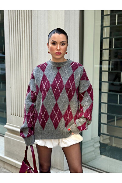 MODA BORSASI Crew Neck Diamond Pattern Knit Sweater