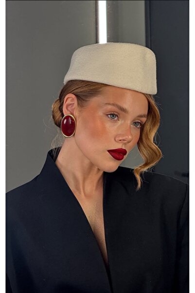 stravis Steel Burgundy Oval Earrings