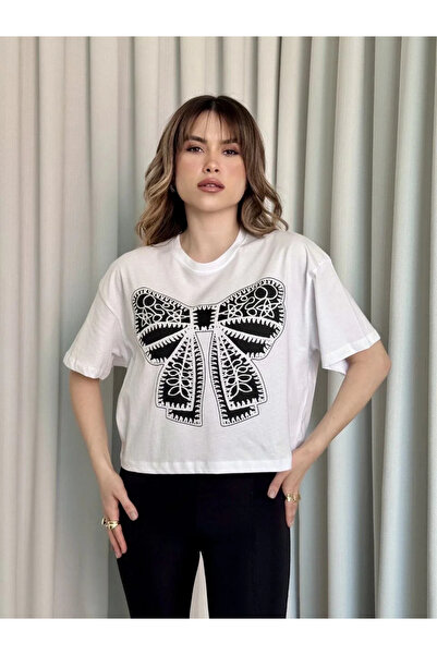 BLACK MODBLACK Ozbay Oversized White Printed Crop T-Shirt 1152714